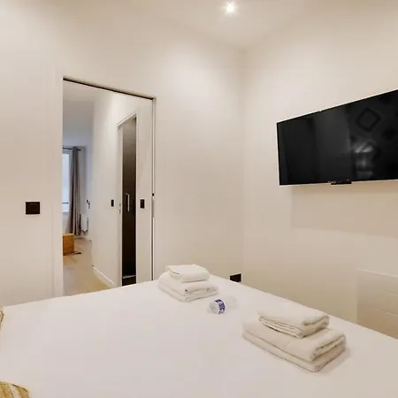 Apartman Place D'italie Modern & Renovated 3bd For 10guests *
